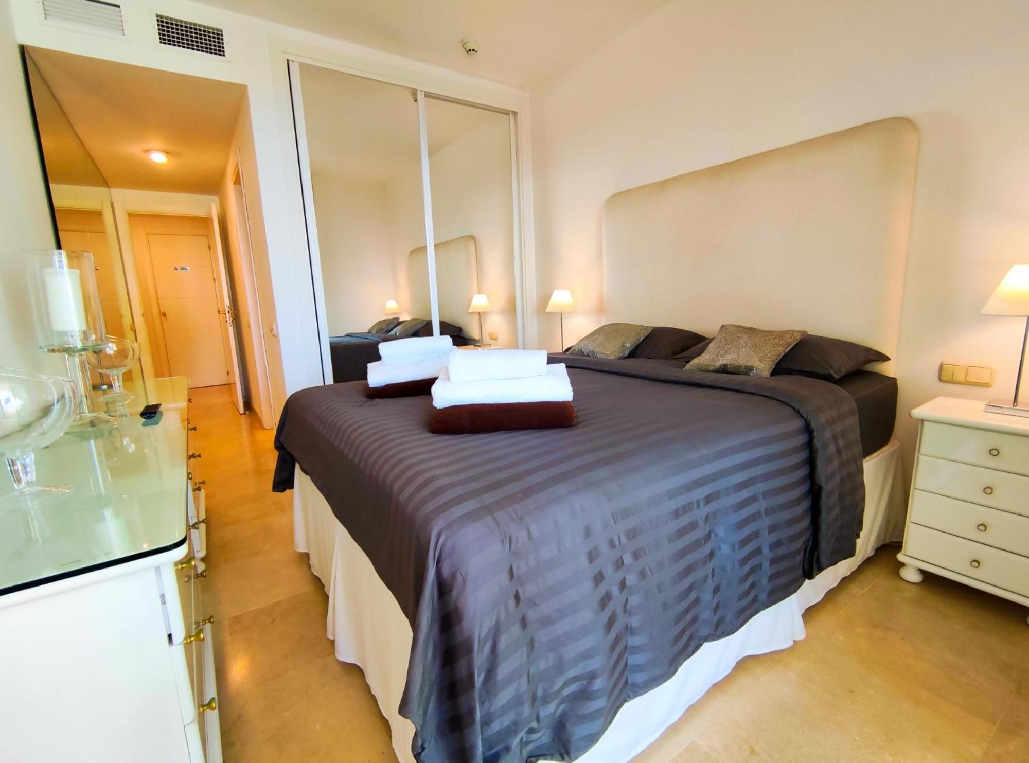 Luxury Frontline Residence Ehhouse Estepona Exterior foto