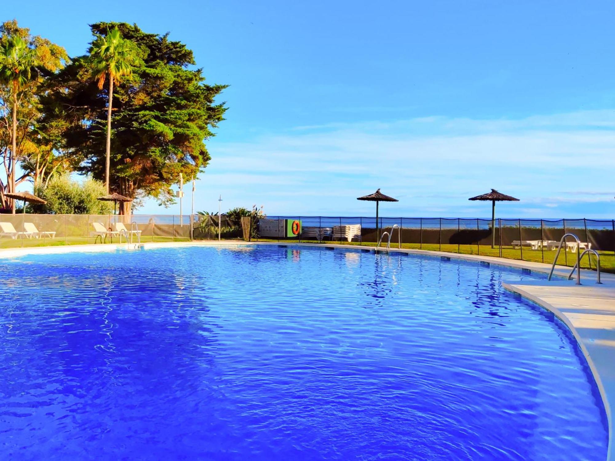 Luxury Frontline Residence Ehhouse Estepona Exterior foto